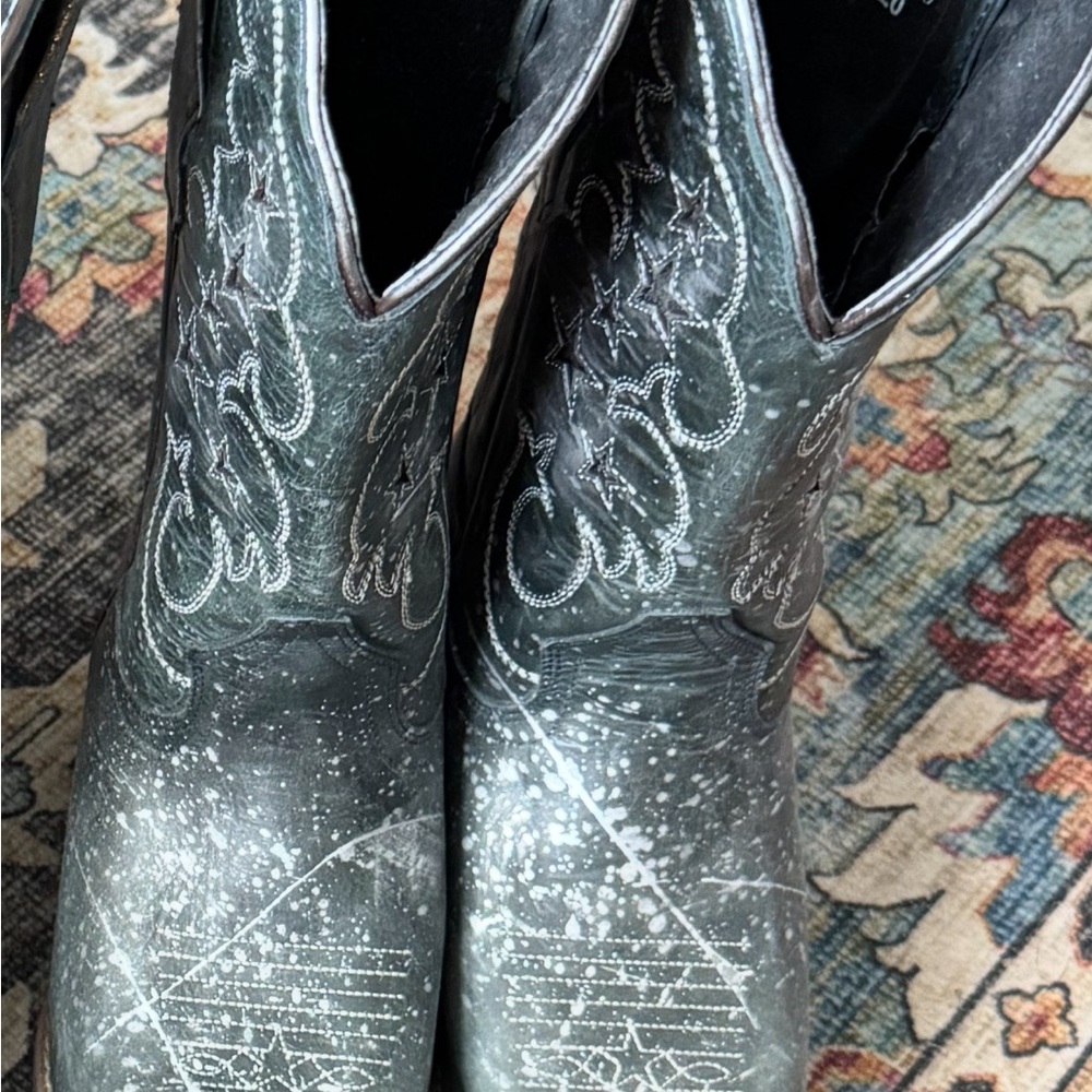 Gray Western Cowboy Boots